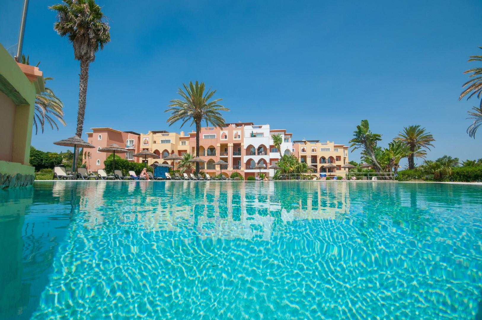 Jardim Da Meia Praia Resort 拉哥斯 外观 照片