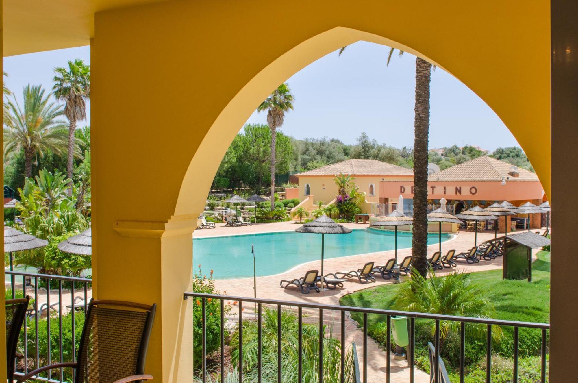 Jardim Da Meia Praia Resort 拉哥斯 外观 照片