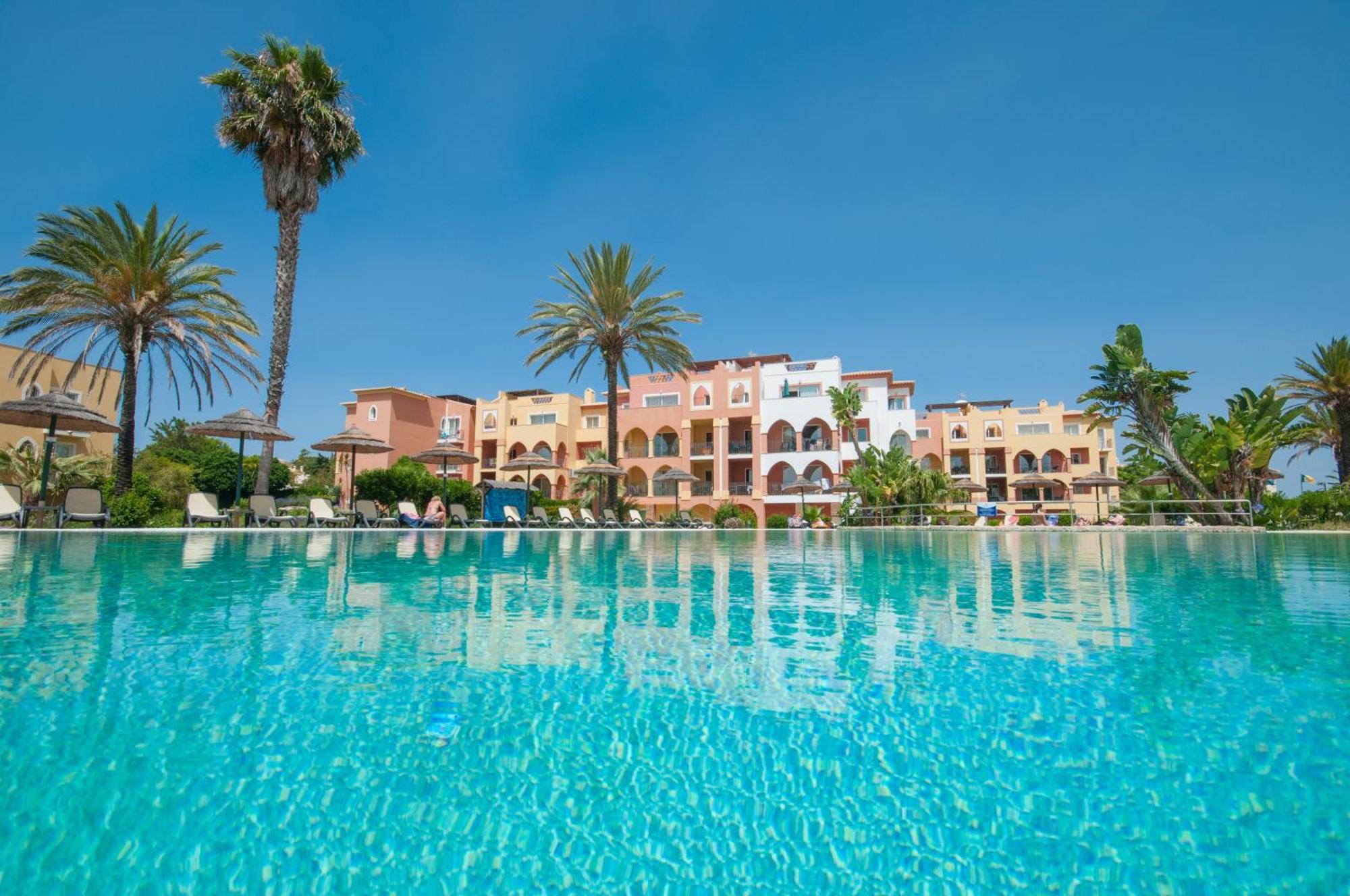 Jardim Da Meia Praia Resort 拉哥斯 外观 照片